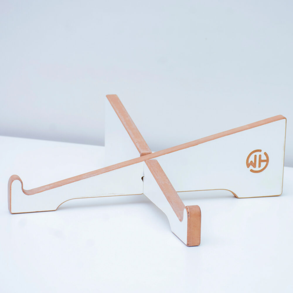 laptop stand white
